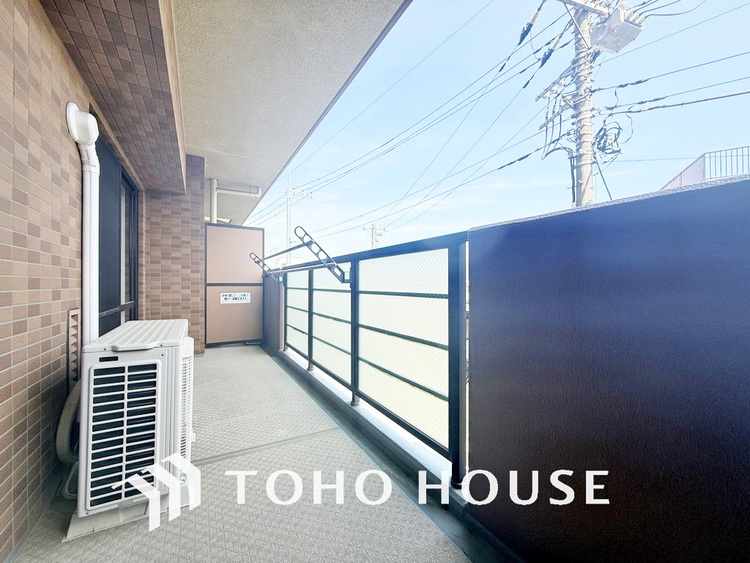 バルコニー 陽当たり良好なバルコニー