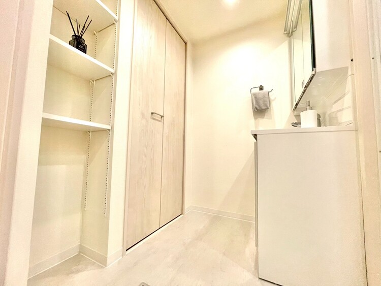 洗面 十分な広さの脱衣所。