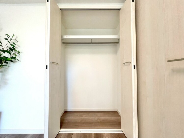 収納 収納スペースが付いていて、お部屋を広く使っていただけます。