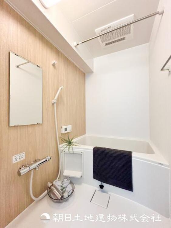 風呂 【外観・立地】その家から感じられる、気品・上質・重厚感・極細やかさ、そのすべては見た者に安らぎを与える特別な空間です。