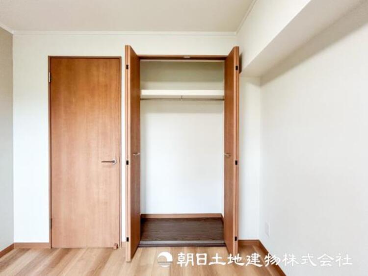 収納 【収納】子供部屋にも寝室にも、便利な全居室収納スペース付ですので、各部屋の荷物がすっきりまとまります。