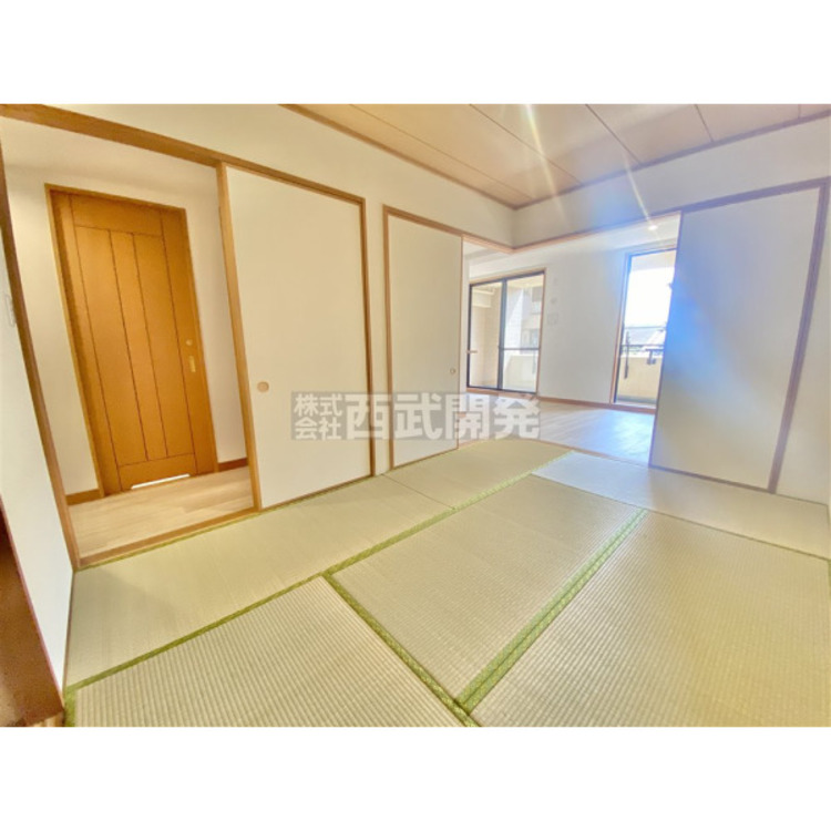 内装 一室はあると嬉しい和室。