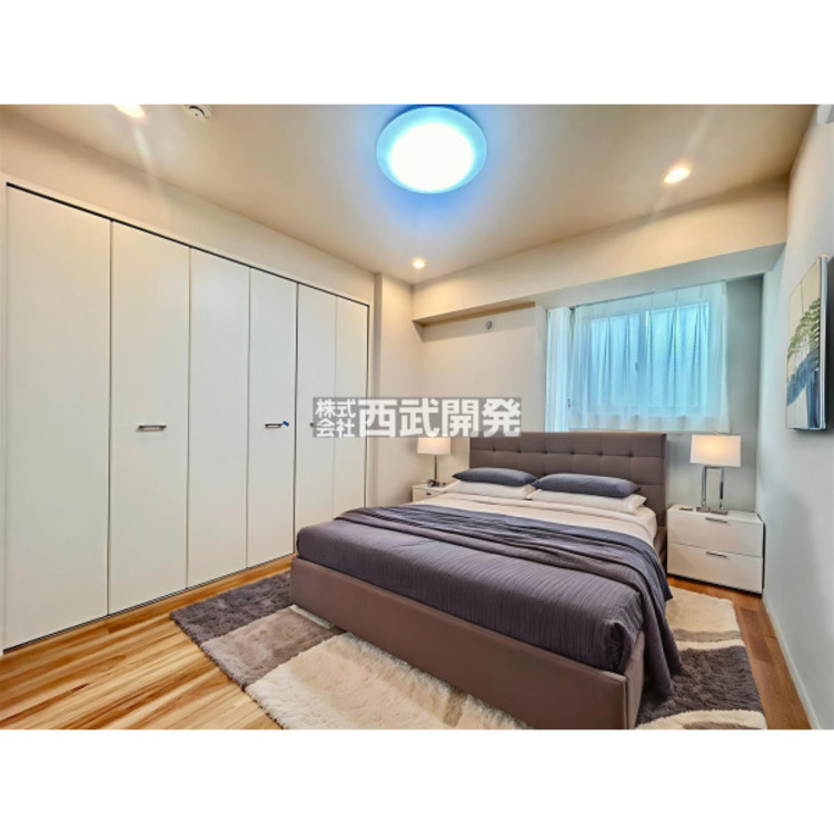 内装 5.4帖洋室【配置してある家具や小物はCGによるイメージです】