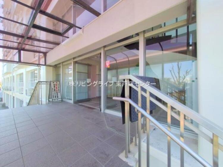 エントランス シンプルながらも格調高い雰囲気を漂わせて上質な空間。