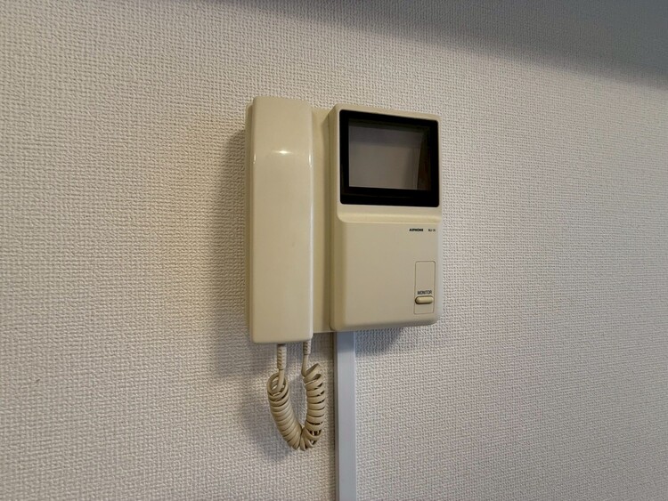 その他 誰が来てもわかる様にモニター付きインターホンを設置。