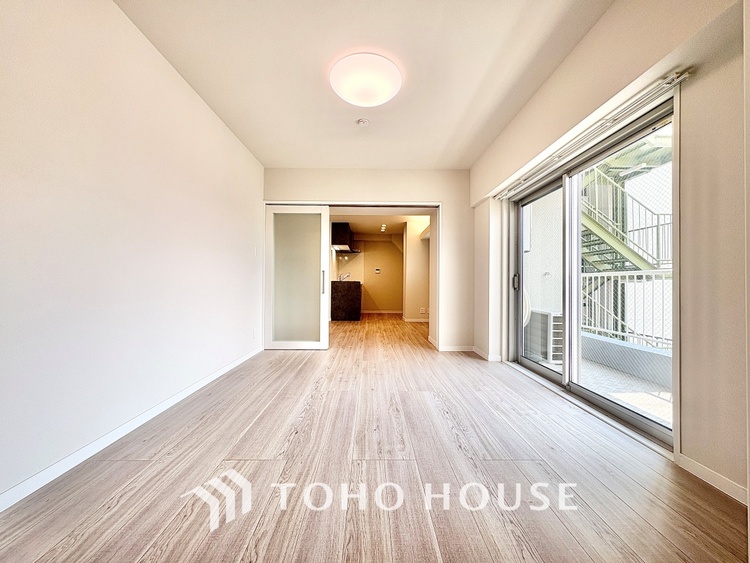 内装 【Breeze, green scent】澄み切った空気。移ろう季節の中、ゆっくりと流れる時間。幸せを噛みしめる穏やかな生活。