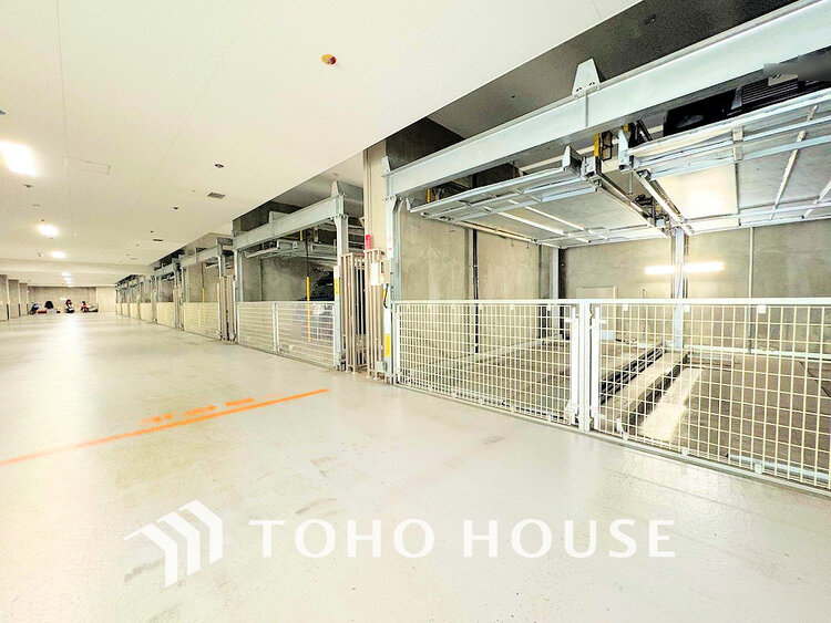 駐車場 駐車場（空き状況はご確認ください）