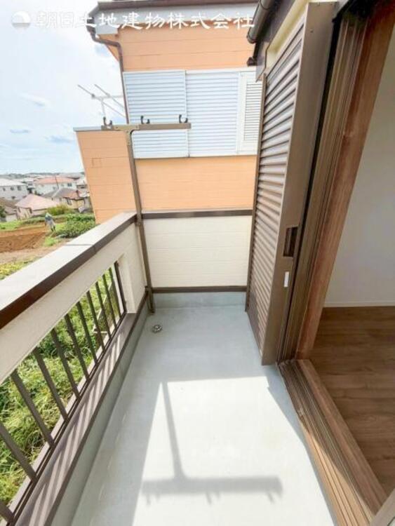 バルコニー すぐの見学予約や資料請求などお気軽にお問い合わせください