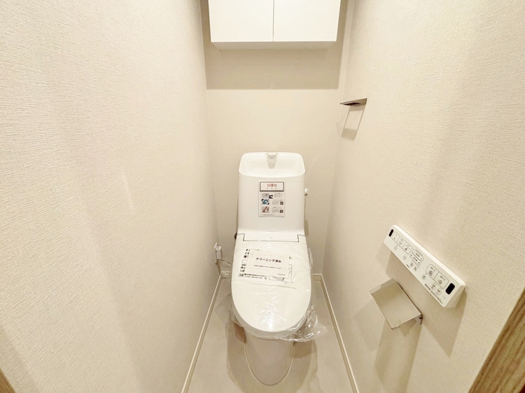 トイレ 暮らしの中のさりげないひとときの快適さにも、こだわりを、持って設備を配しております。