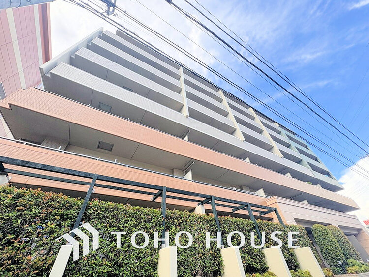 外観 〜都内へのアクセス良好〜近隣商業施設充実〜設備一新で快適な新生活を〜大切なペットと暮らせます〜