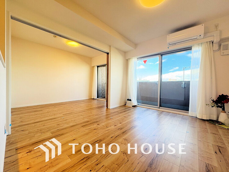 内装 ゆったりとくつろげる上質なリビングダイニング