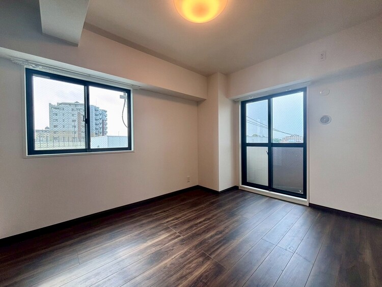 子供部屋 清かで艶やかな時間をもたらしてくれる室内です。