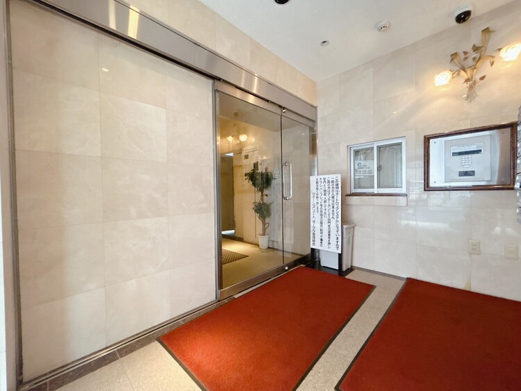 その他 館内は静寂な中が保たれており、管理が行き届いている印象を受けました。