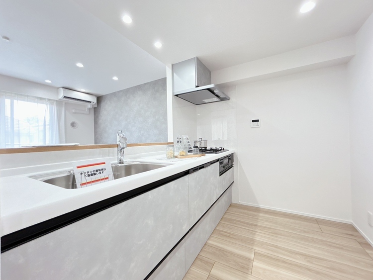 キッチン 洗練されたスタイリッシュなデザイン性と使いやすさを備えた仕様。