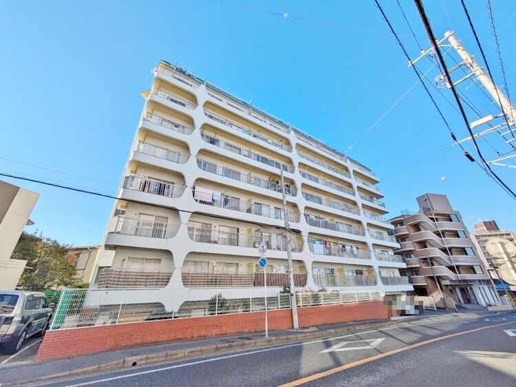 外観 現地に足をお運びいただいた際には、周辺散策などをお勧めいたします。