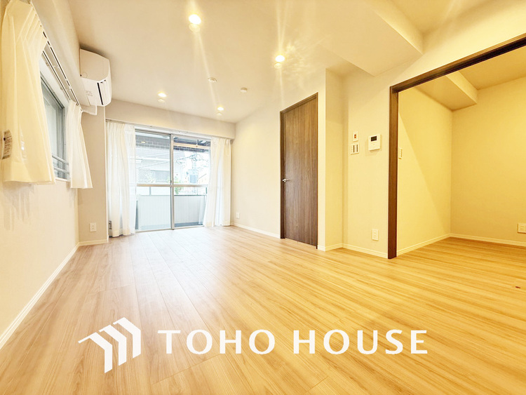 内装 ゆったりとくつろげる上質なリビングダイニング