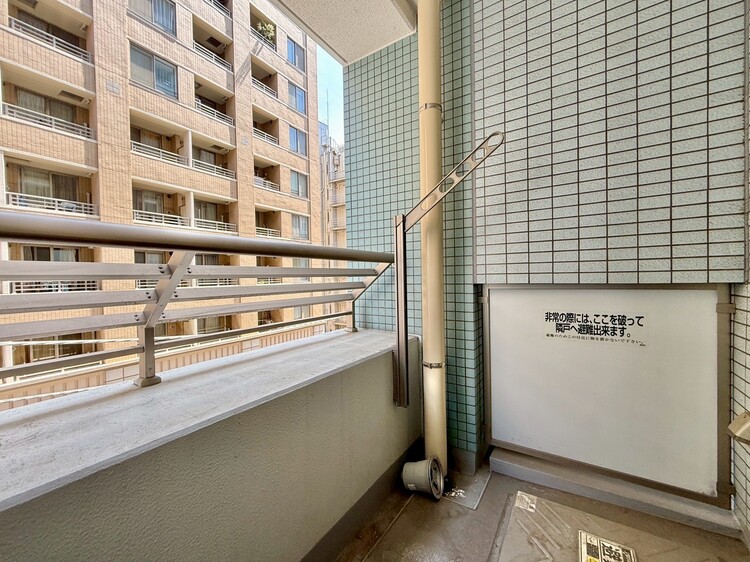 その他 朝の澄んだ空気や、夕方に吹く清々しい風を感じられるバルコニー。