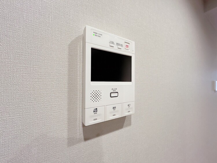 その他 誰が来てもわかる様にモニター付きインターホンを設置。