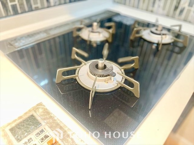 キッチン 【KITCHEN】◆家族のおはよう◆の声を笑顔で迎えてあげられるシステムキッチン。朝ごはんが楽しみでちょっと早起きしたくなるんです。