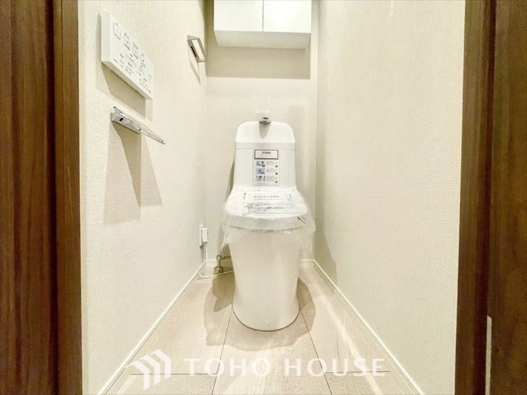 トイレ 【TOILET】◆快適◆な生活に不可欠。節水型の高性能トイレを新設。