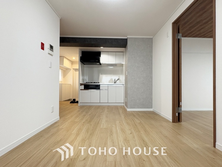 内装 現地に実際に行ってみることでしか感じられないことがたくさんあります。周辺環境や街の雰囲気など、たくさんのことを感じていただけます。