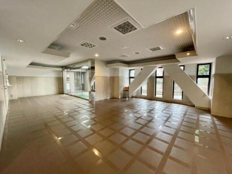 その他 明るく綺麗なロビーです