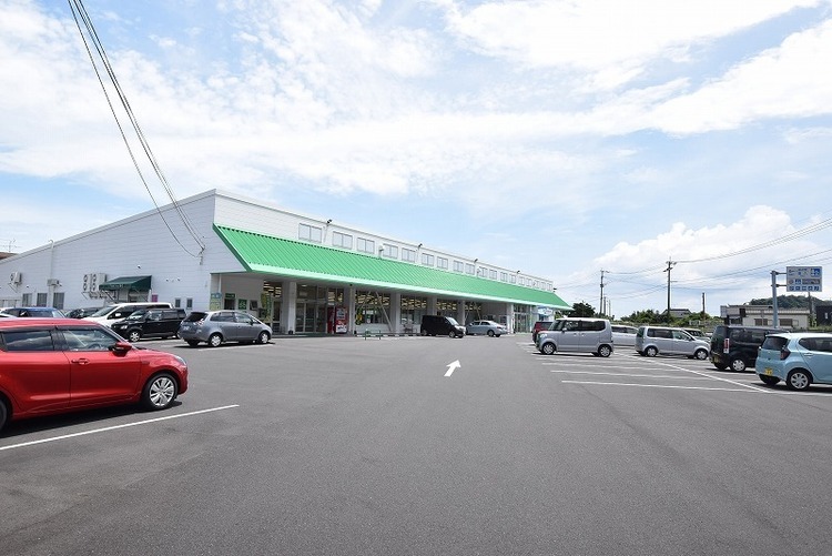 周辺 タイヨー喜入店営業時間 開店9:30〜閉店22:00(株)タイヨーは、鹿児島市本社を置くスーパーマーケットを中心とした企業。キャッチコピーは「豊かなくらしに奉仕する」… 徒歩 約17分（約1360m）