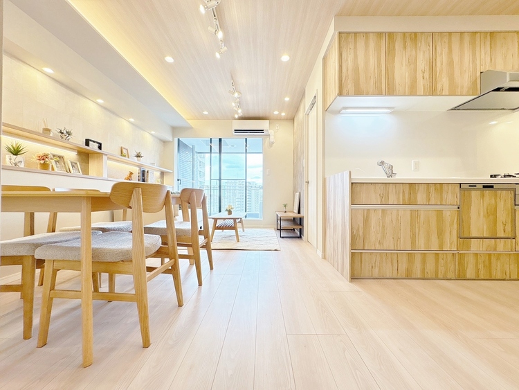 居間 豊かな居住性と、安心感を満たすクオリティが見事に調和した住空間。