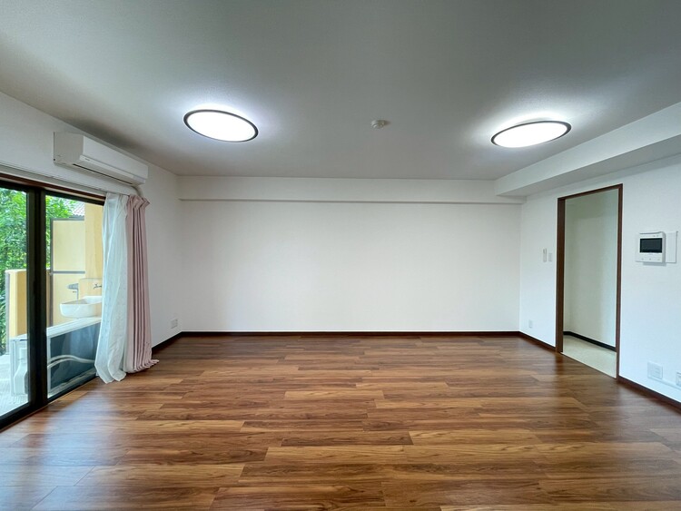 居間 豊かな居住性と、安心感を満たすクオリティが見事に調和した住空間。