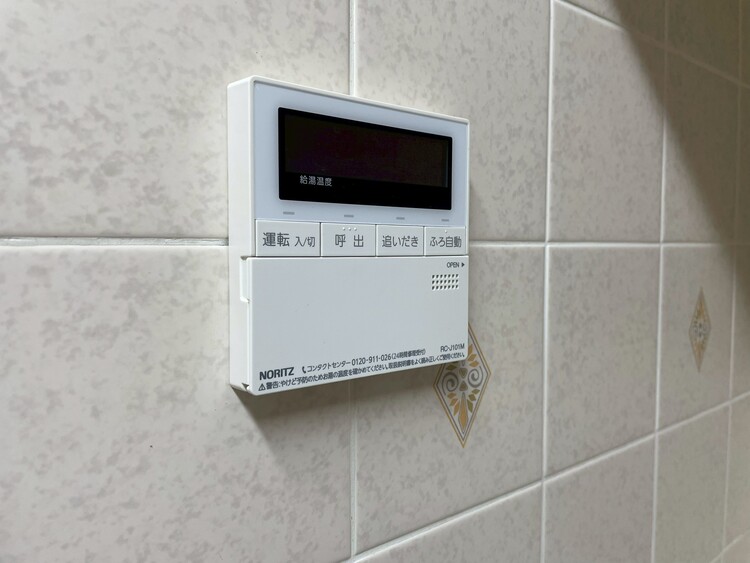 設備 見やすい画面で操作しやすい給湯パネルです。