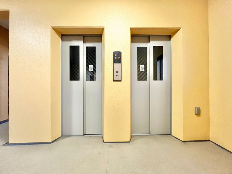 設備 エレベーターの管理も、きちんと行き届いてます。