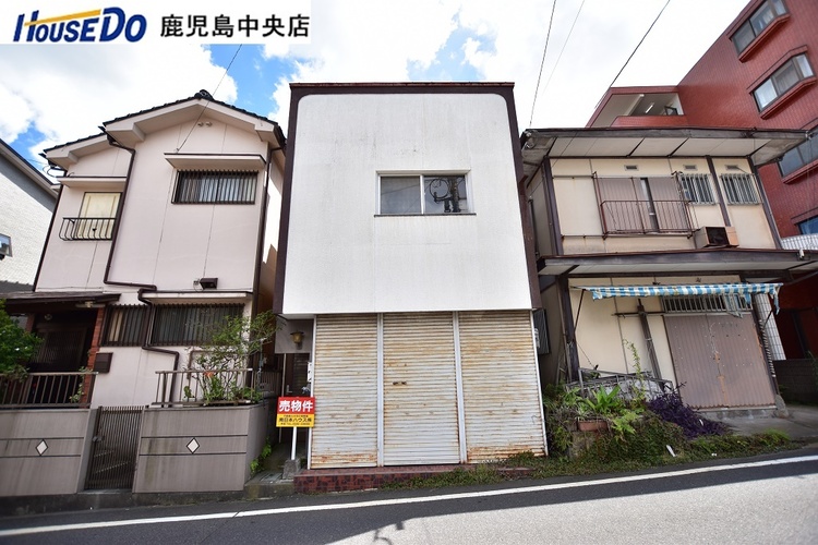 外観 北東向き道路【敷地面積62.27m2(18.83坪)】空き物件です！室内のご見学可能です♪