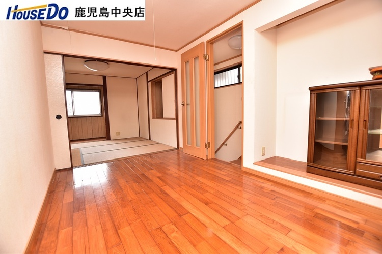 居間 【リビング】