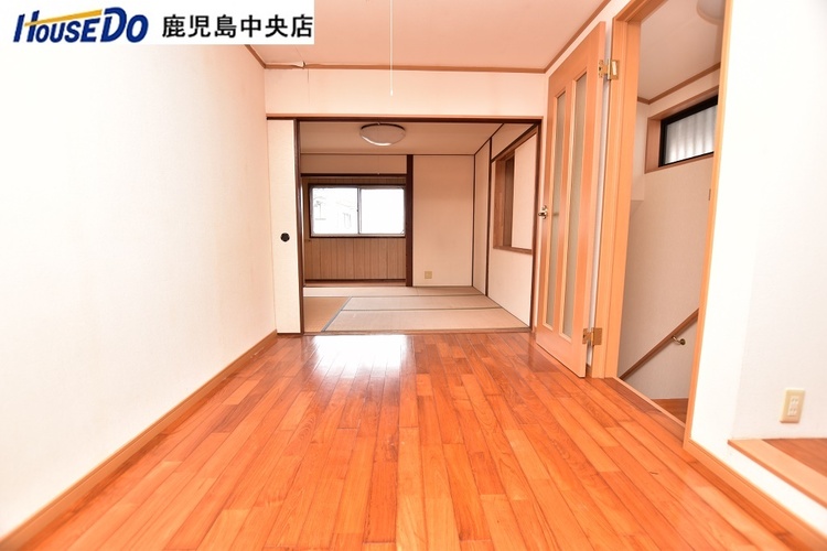 居間 【リビング】