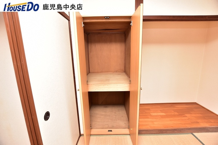 その他 【和室】4.5帖の和室、床の間+収納2ヵ所