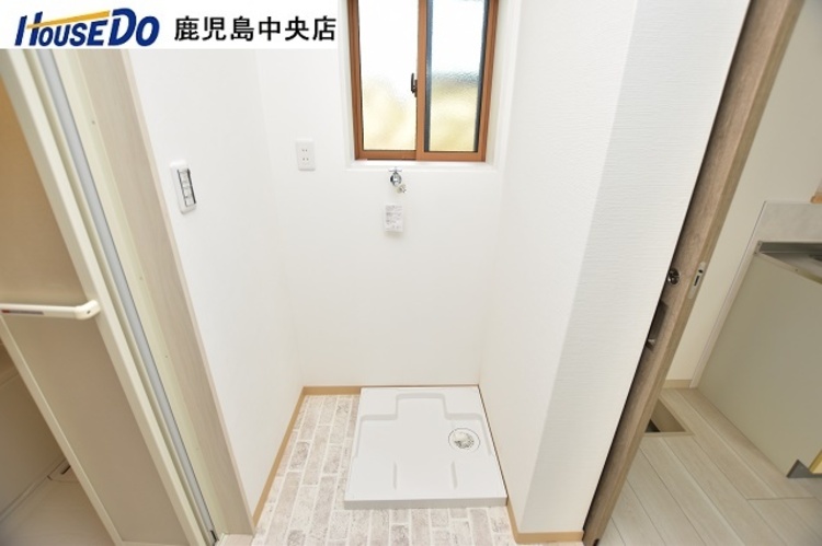 その他 【洗濯機置場】令和４年８月室内リフォーム済み！・洗濯パン新調・洗濯機用水栓新調