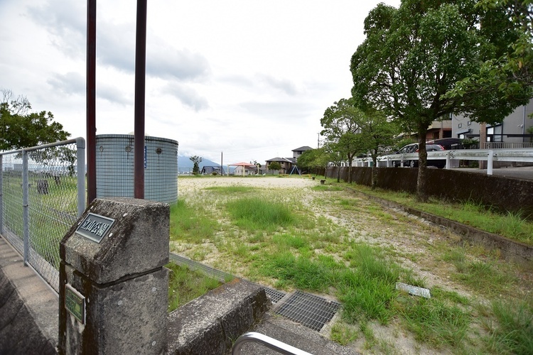 周辺 立山公園【立山公園】鹿児島市唐湊3丁目にある公園ですトイレ、遊具あり 徒歩 約2分（約150m）