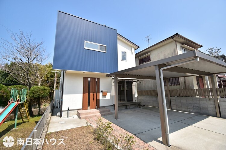 外観 南向き【敷地面積178.43m2(53.97坪)】駐車4台！即日内覧可能です♪