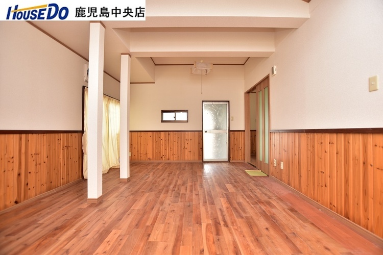 居間 【リビング】