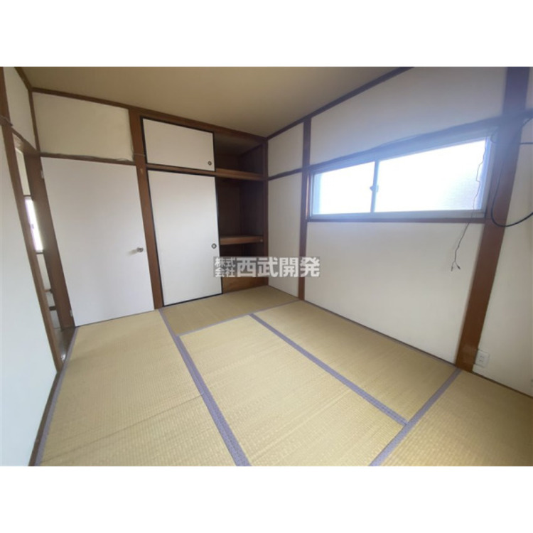 内装 ２階和室６帖