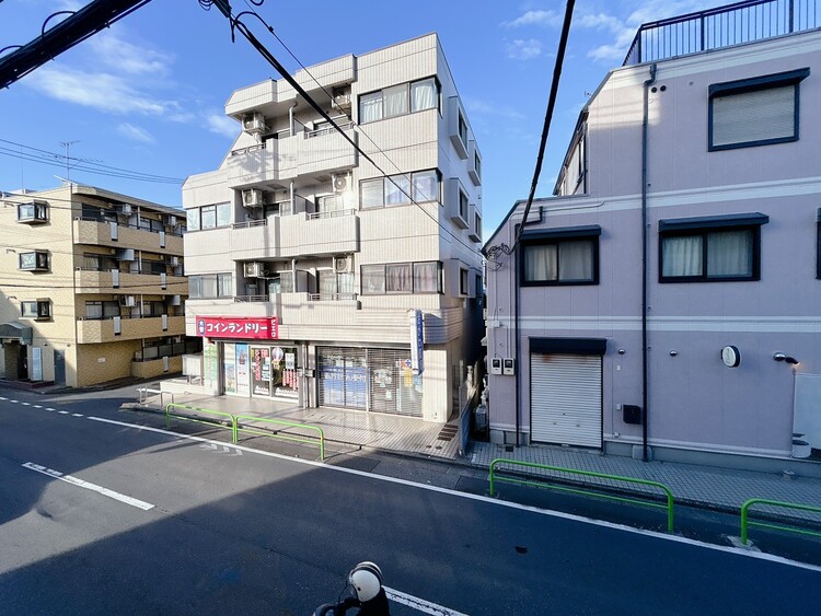 その他 眺望や窓からの景色が良いと、家で過ごす時間も快適です。