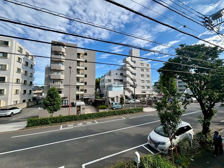 その他 眺望や窓からの景色が良いと、家で過ごす時間も快適です。