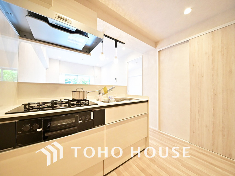 キッチン デザインと機能性を兼ね備えたシステムキッチン