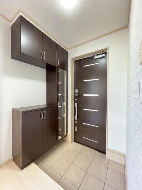 その他 ご家族の「いってきます」「おかえり」を見守る、明るい玄関 