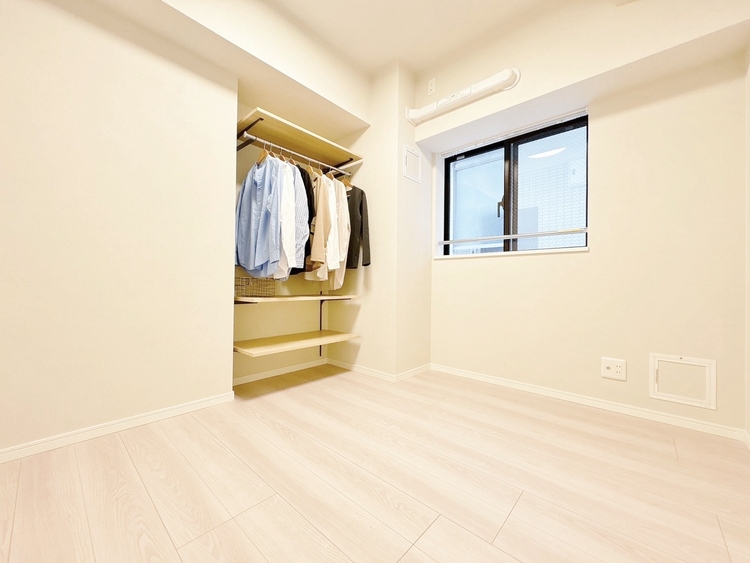 寝室 どんな部屋にアレンジするかは、あなた次第です。