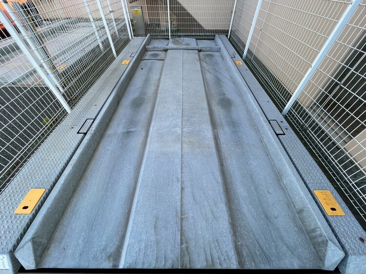 駐車場 本物件の駐車スペースです。車種制限のある場合もございますので、お気軽にお問い合わせくださいませ。