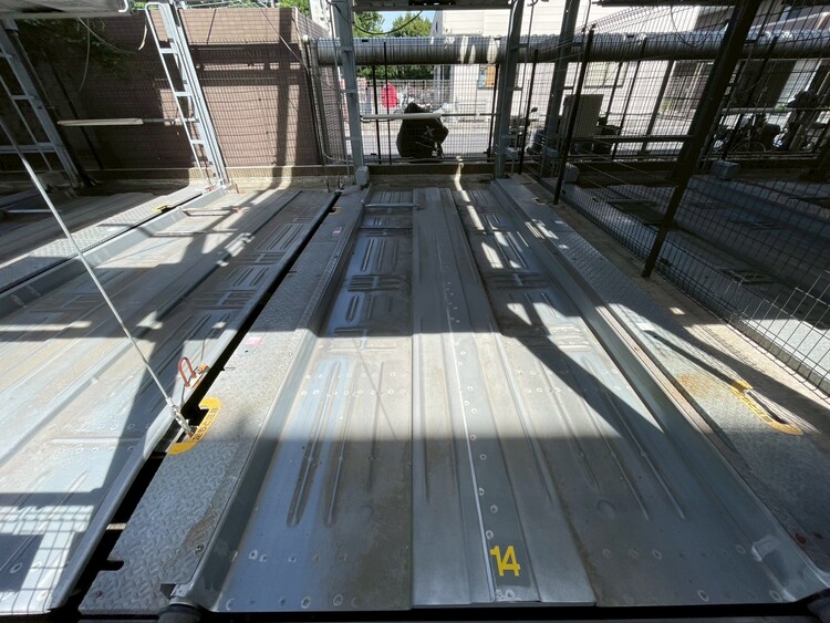 駐車場 本物件の駐車スペースです。車種制限のある場合もございますので、お気軽にお問い合わせくださいませ。