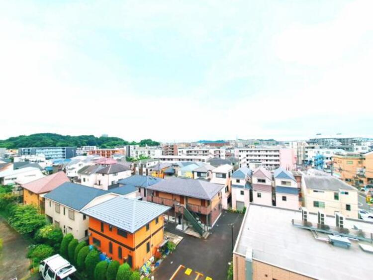 その他 開放感のある眺望。季節による景色の変化を　日常の生活と共に感じてください。