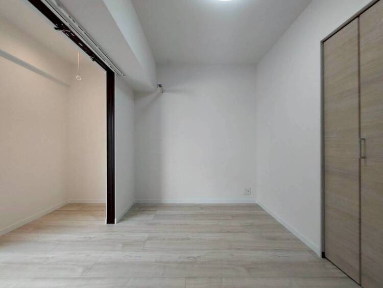 その他 清かで艶やかな時間をもたらしてくれる室内です。