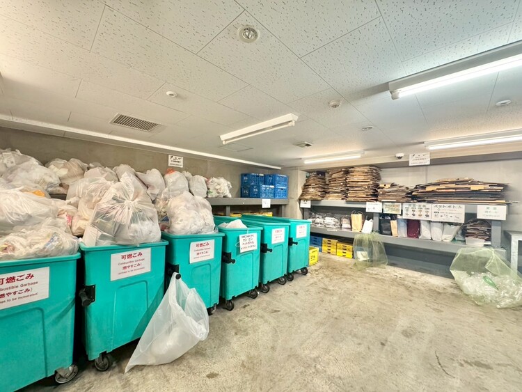 その他 ゴミ置場。綺麗に管理されております。
